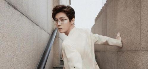 爱吃糖吃瓜系统娱乐圈,揭秘明星们的甜蜜生活与八卦风云